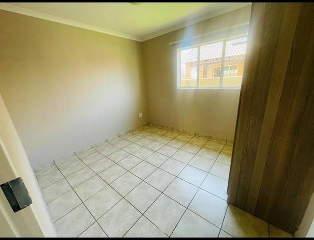 3 BEDROOM TOWNHOUSE FOR SALE IN WATERKLOOF